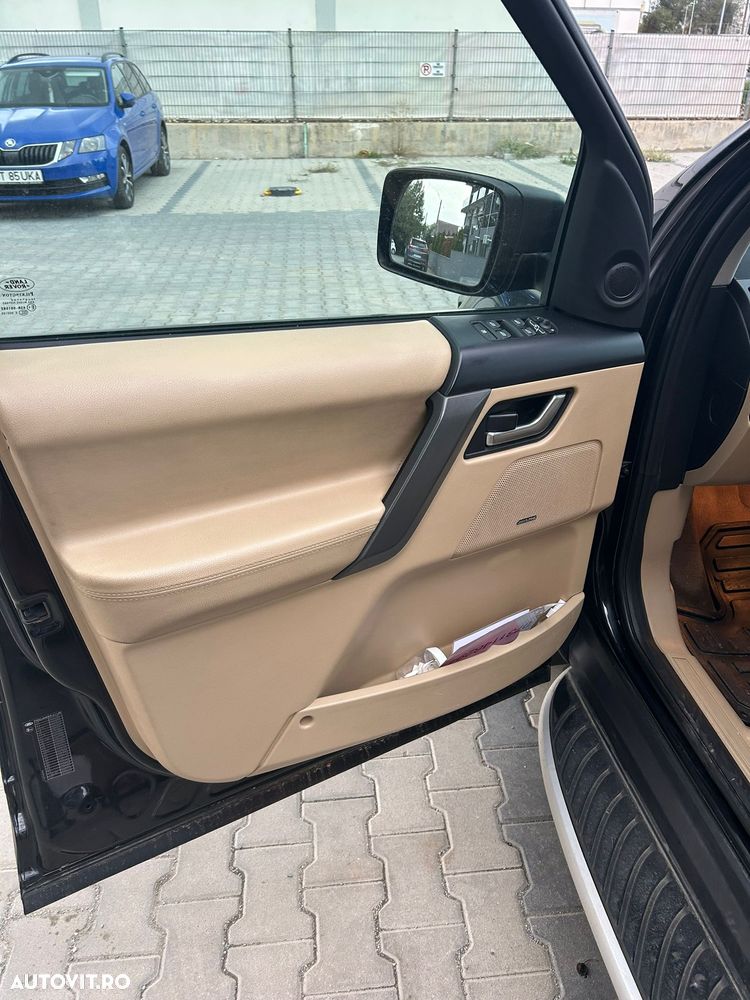 Land Rover Freelander - 17