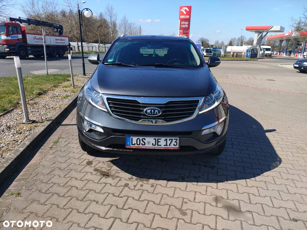 Kia Sportage 2.0 L - 7