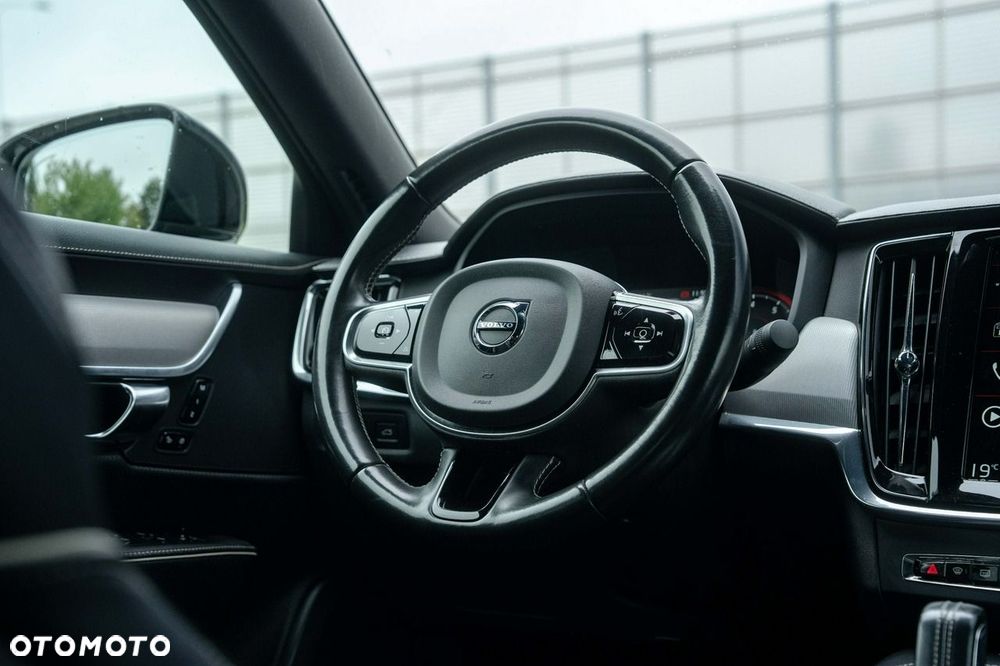 Volvo S90 - 22