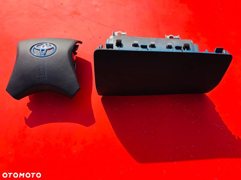 TOYOTA HILUX COROLLA E21 C-HR bZX4 MIRAI RAV4 CAMRY LAND CRUISER  PROACE CROSS AIRBAG SRS AIR BAG KURTYNA NOWA SZYCIE NAPRAWA REGENERACJA WYMIANA ZASŁON KURTYNY DESKA KONSOLA FOTELA W FOTEL Raz2 PAS PASY USA EU KANADA - 15