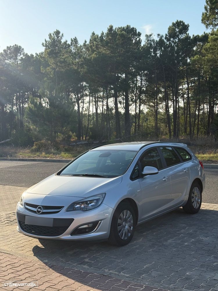 Opel Astra Sports Tourer - 4
