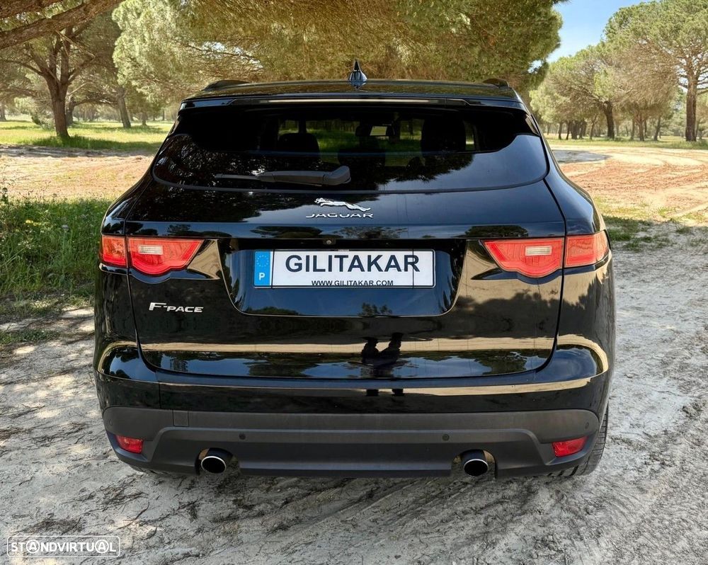 Jaguar F-Pace 25d AWD Aut. R-Sport - 14