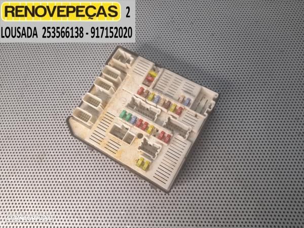 Caixa Fusiveis Renault Megane Iii Grandtour (Kz0/1) - 1