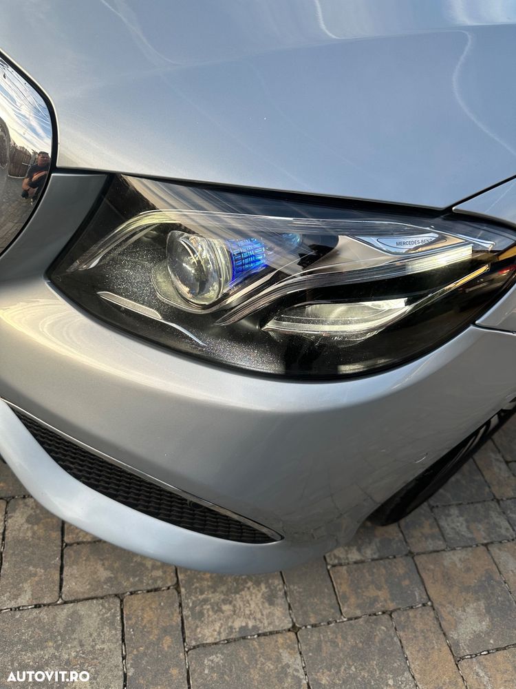 Mercedes-Benz E - 5