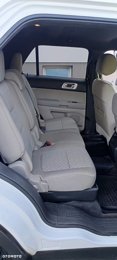 Ford Explorer - 6