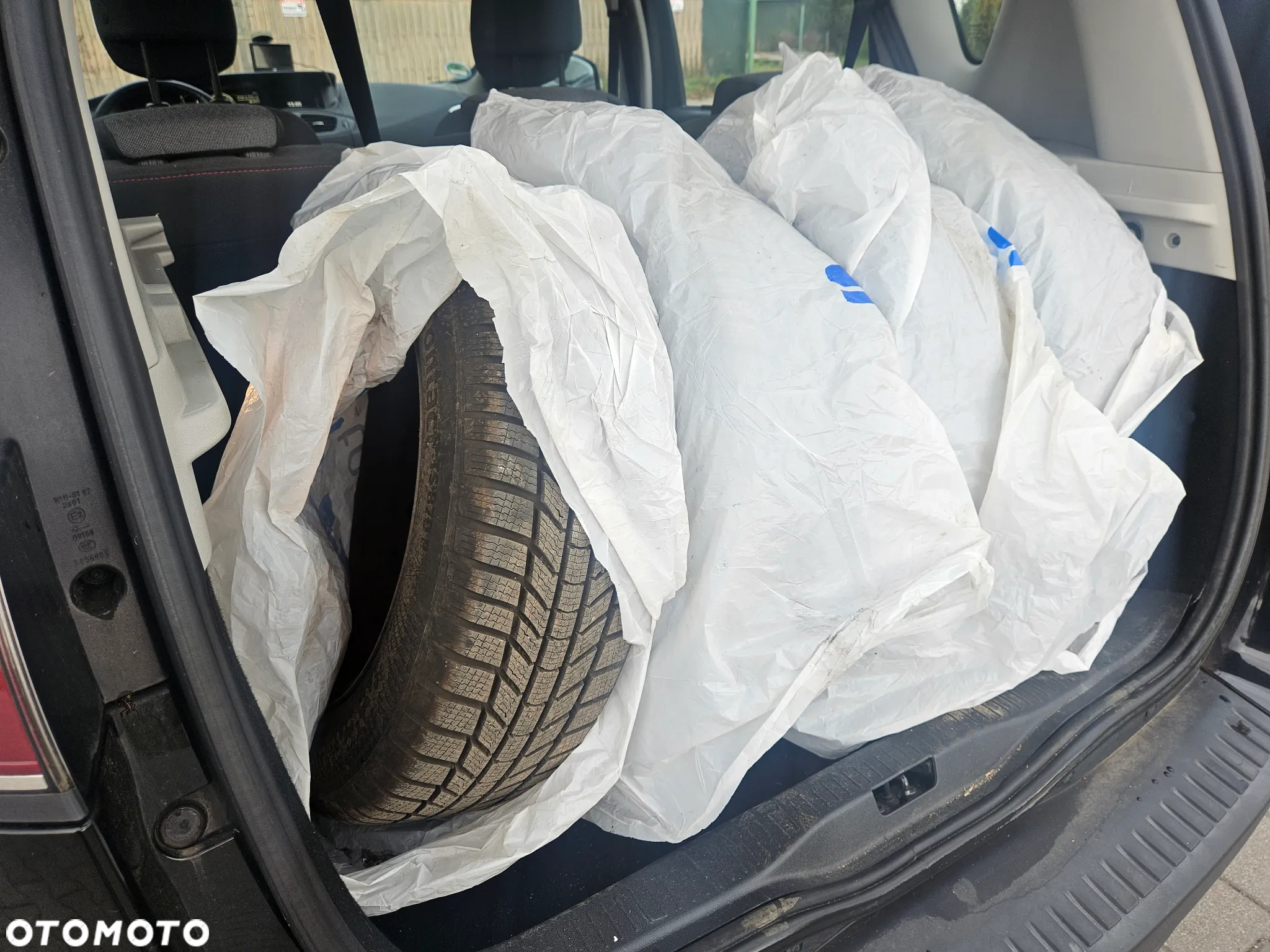 Renault Scenic ENERGY TCe 130 S&S Paris - 10