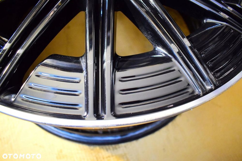 MERCEDES 20 ,,AMG CLE W236 Nowy Model Czujnik Oryginał - 8