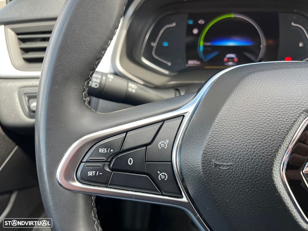 Renault Captur 1.6 E-Tech Full Hybrid Evolution - 20