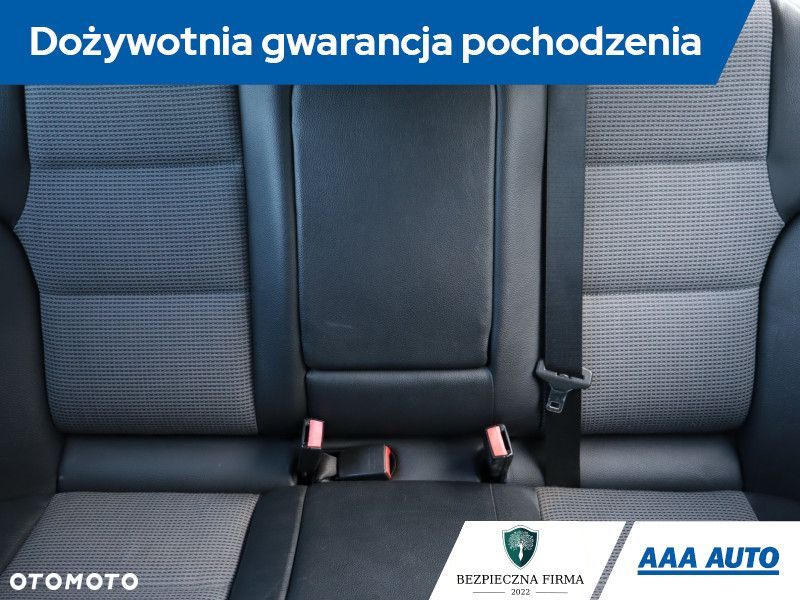 Mercedes-Benz Klasa C - 12