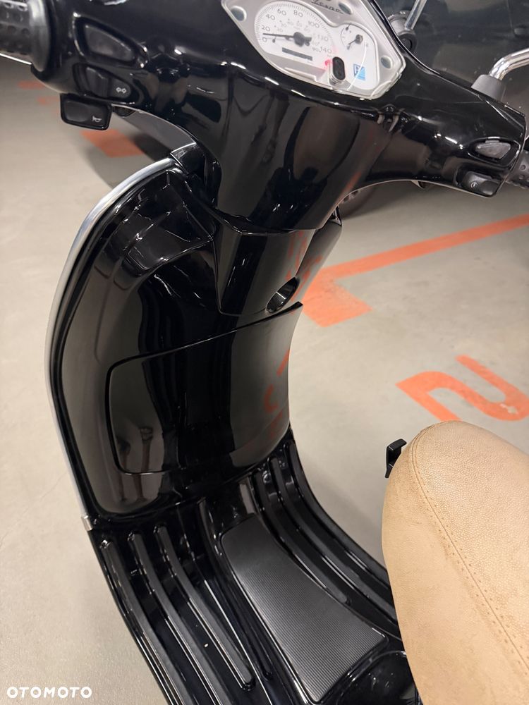 Vespa LX - 12