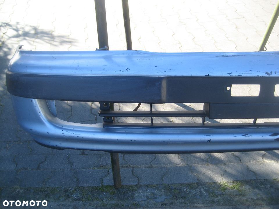 toyota carina e zderzak przedni na halogeny - 4