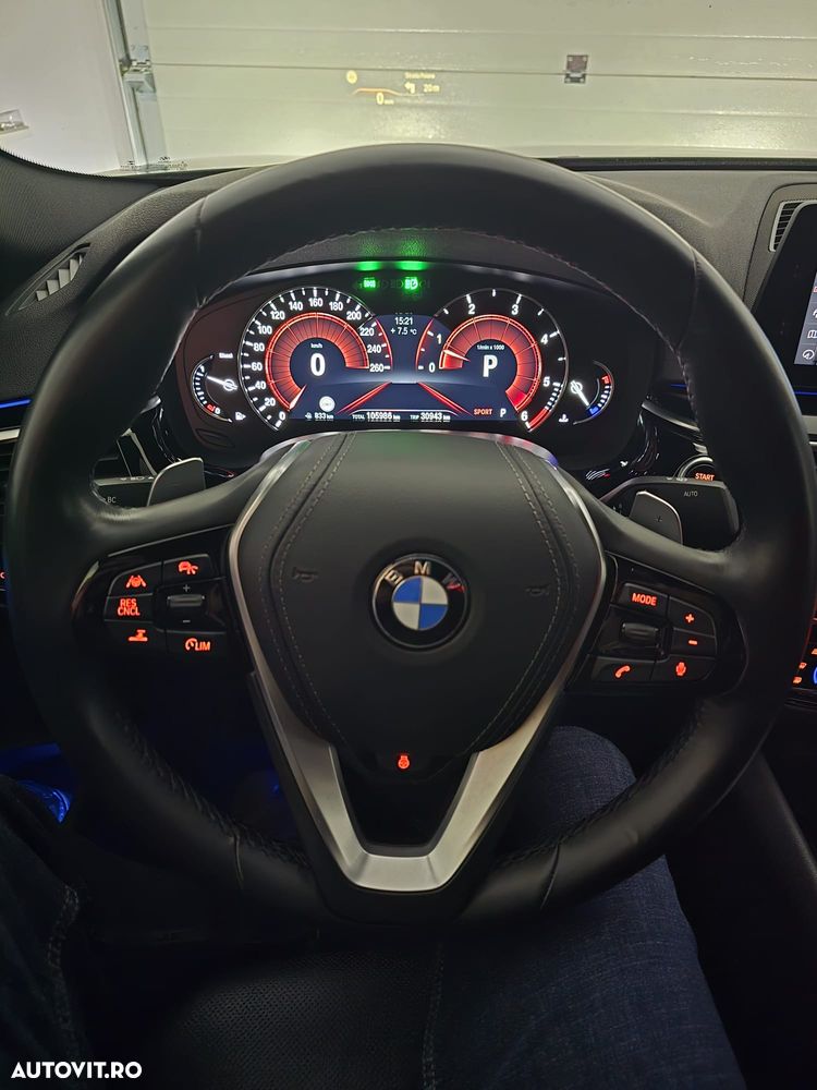 BMW Seria 5 - 35