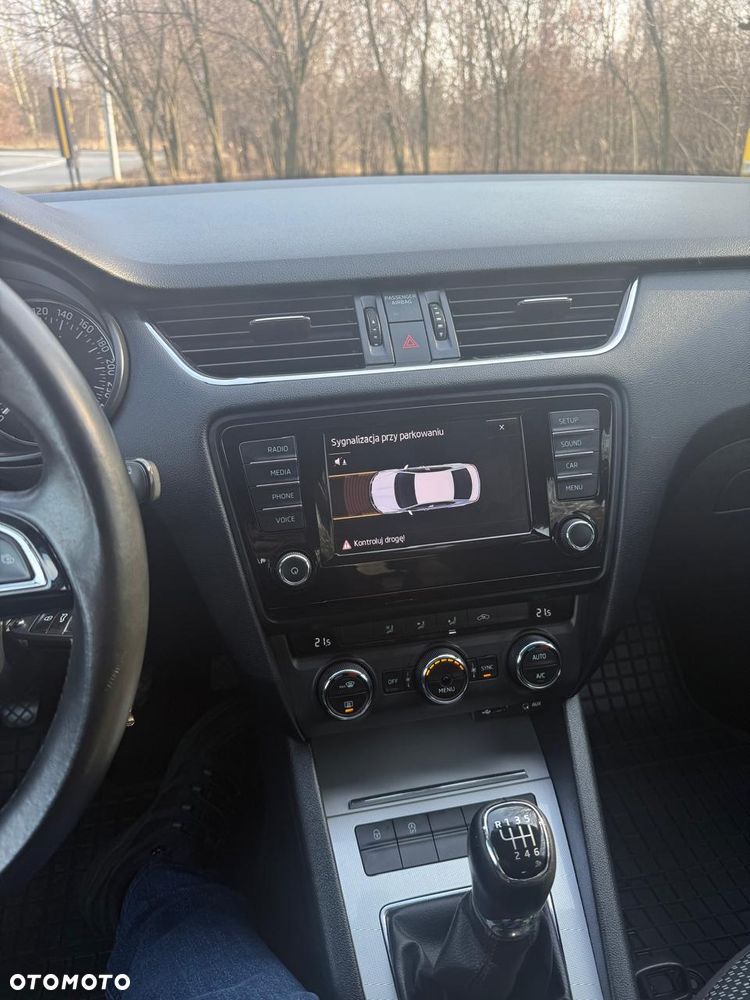 Skoda Octavia 2.0 TDI Drive - 33