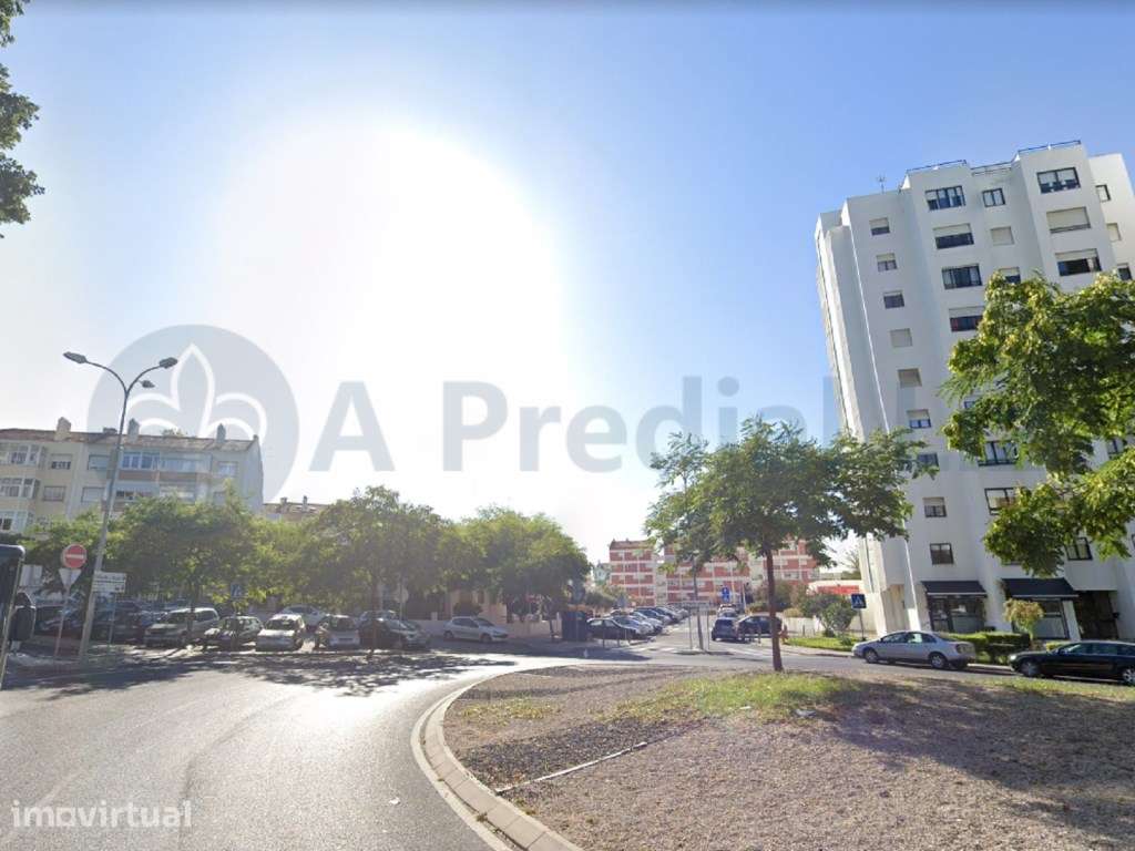 T2 Remodelado Benfica - Grande imagem: 2/9