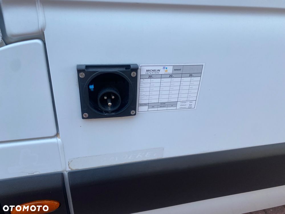 Renault MASTER L4 H2 * CHŁODNIA* zasilanie  230v silnik 150 koni - 12