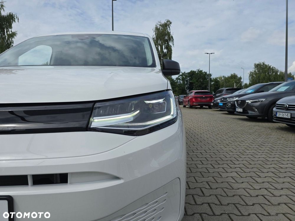 Volkswagen Caddy Caddy silnik: 2,0 l TDI EU6 SCR 102 KM / skrzynia biegów: manualna 6-biegowa rozstaw osi: 2970 mm - 20