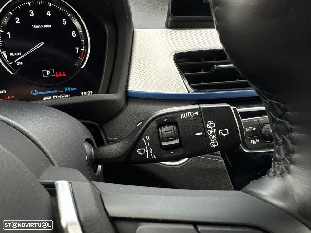 BMW X2 25 e xDrive Pack M - 29