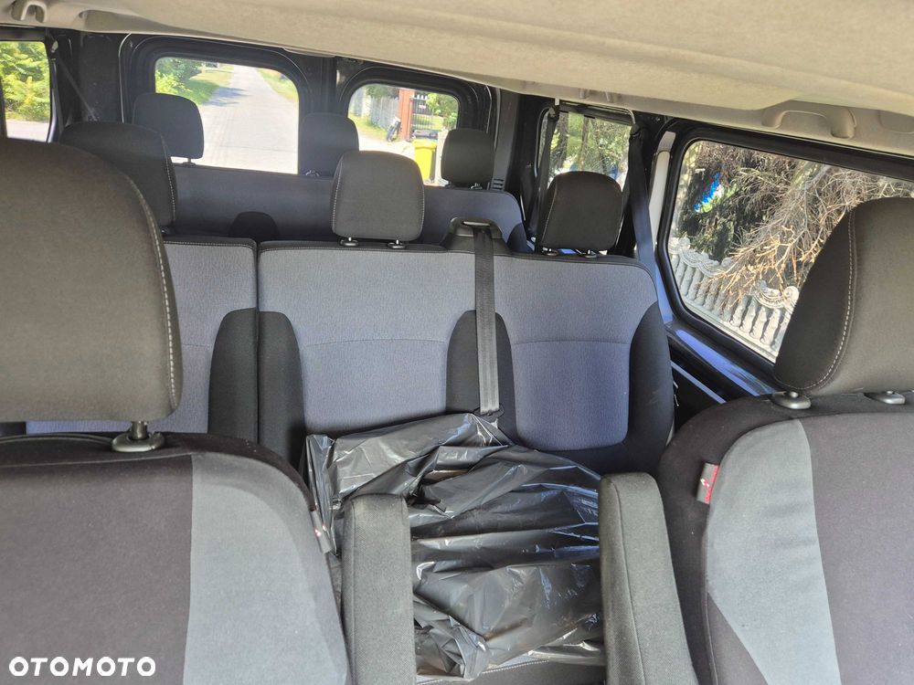 Opel Vivaro - 6