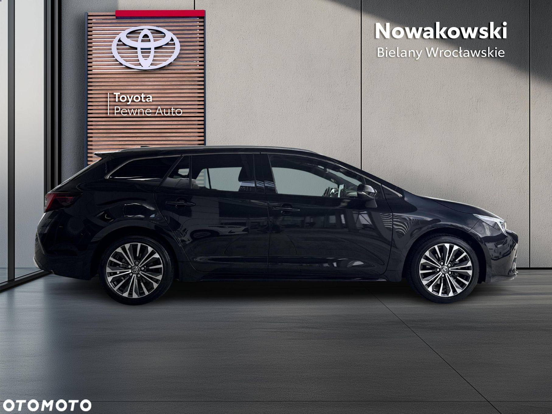 Toyota Corolla - 6