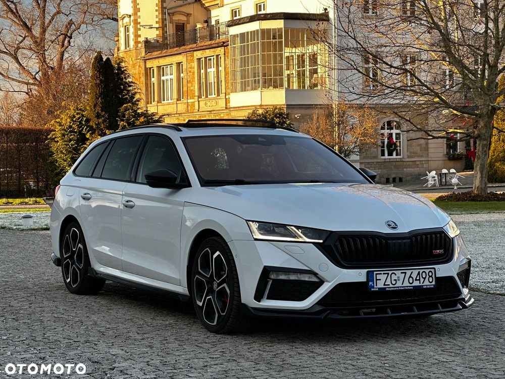 Skoda Octavia 2.0 TSI RS Challenge 245 DSG - 2