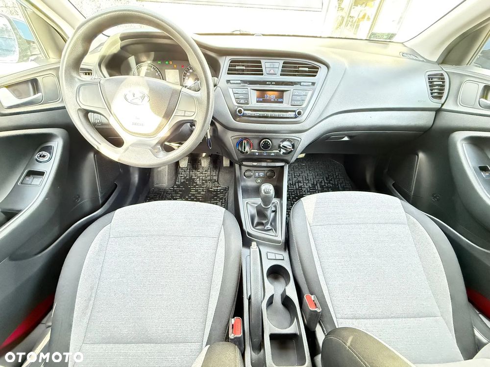 Hyundai i20 1.2 BlueDrive Go - 14