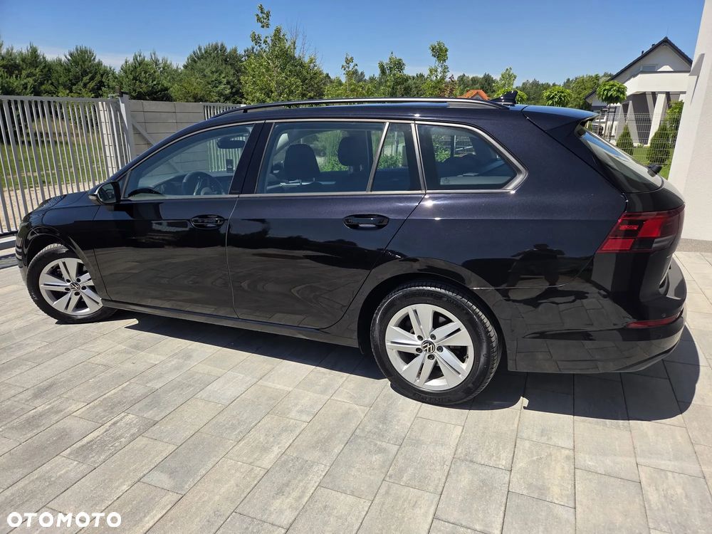 Volkswagen Golf 1.0 eTSI OPF DSG Life - 6