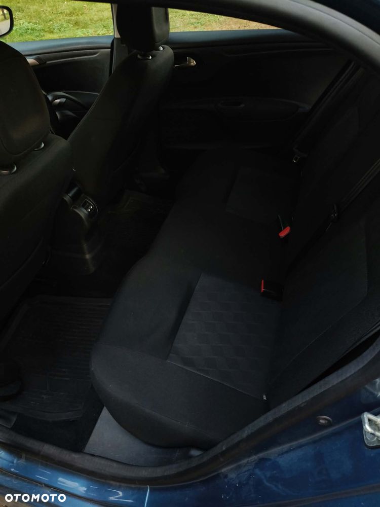 Citroën C-Elysée - 10