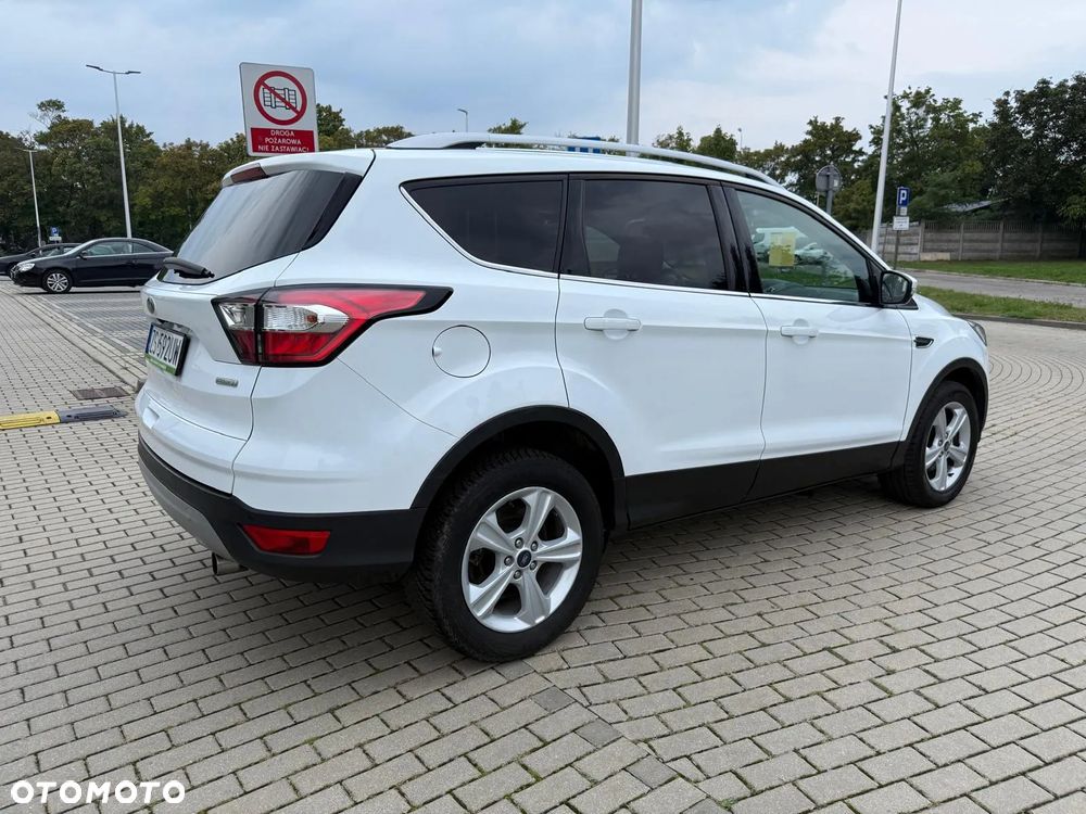 Ford Kuga 1.5 EcoBoost FWD Titanium - 19