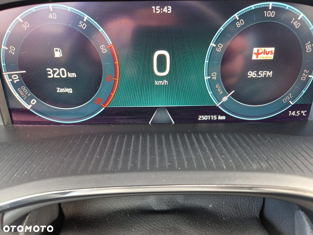 Skoda Octavia 1.5 TSI ACT Active - 7