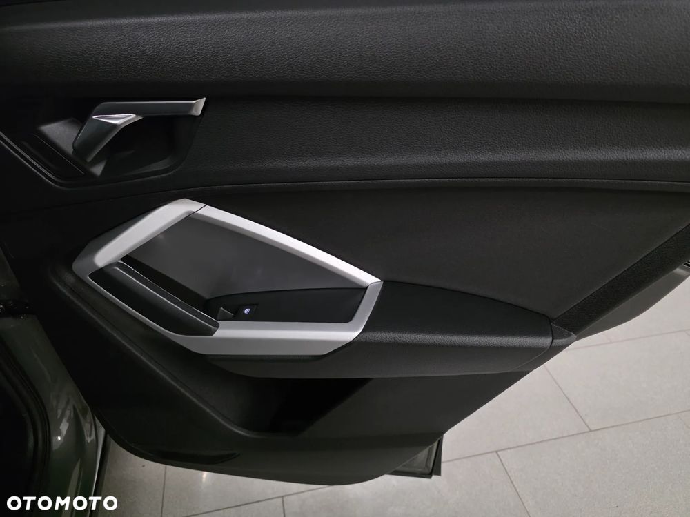 Audi Q3 35 TDI S tronic - 24