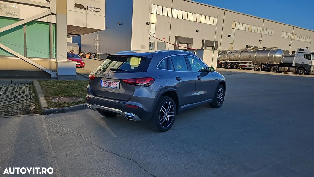 Mercedes-Benz GLA 250 e 8G-DCT Style - 5