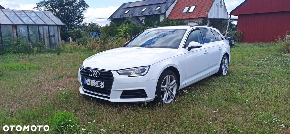 Audi A4 Avant 2.0 TDI S tronic - 1