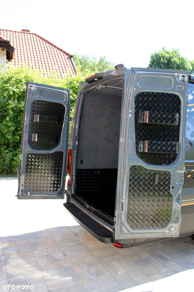 Iveco Daily 35S18 - 35