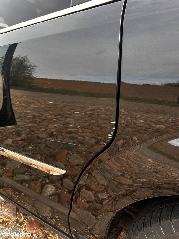Chrysler Town & Country 3.6 Limited - 26