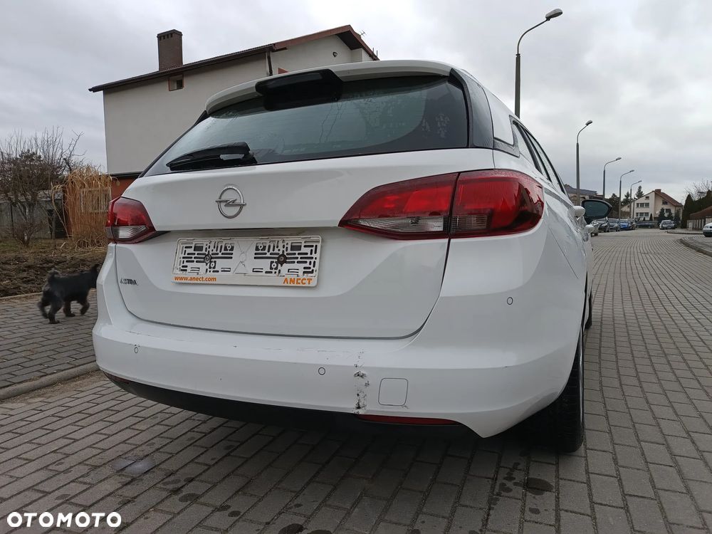 Opel Astra 1.5 D Start/Stop Business Edition - 10
