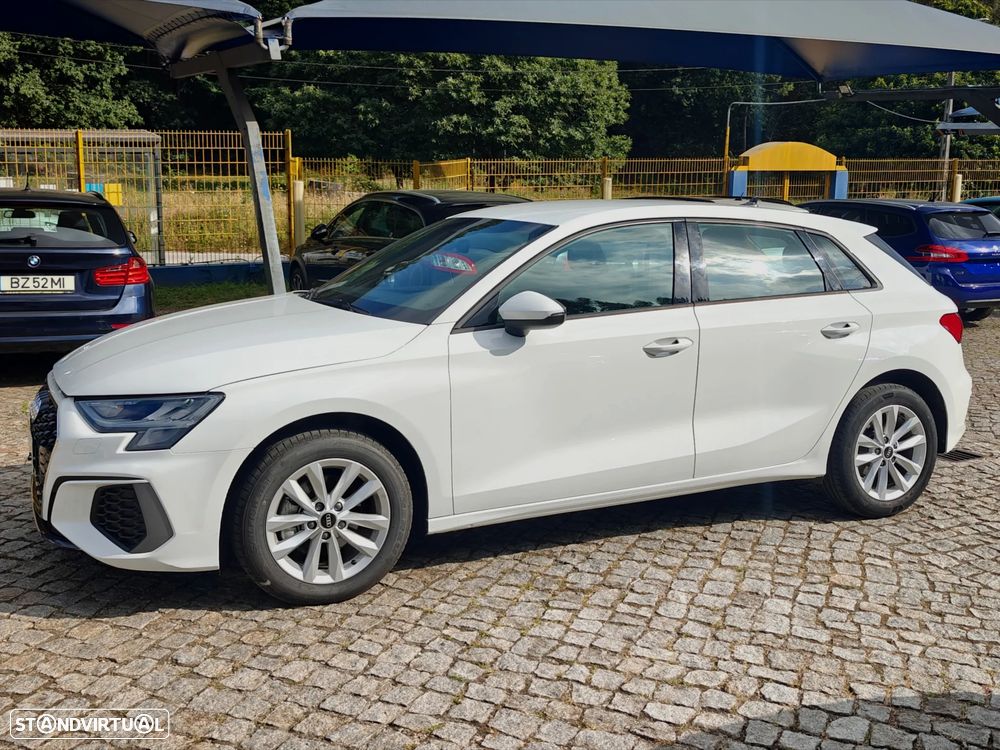 Audi A3 Sportback 30 TDI Advanced - 2
