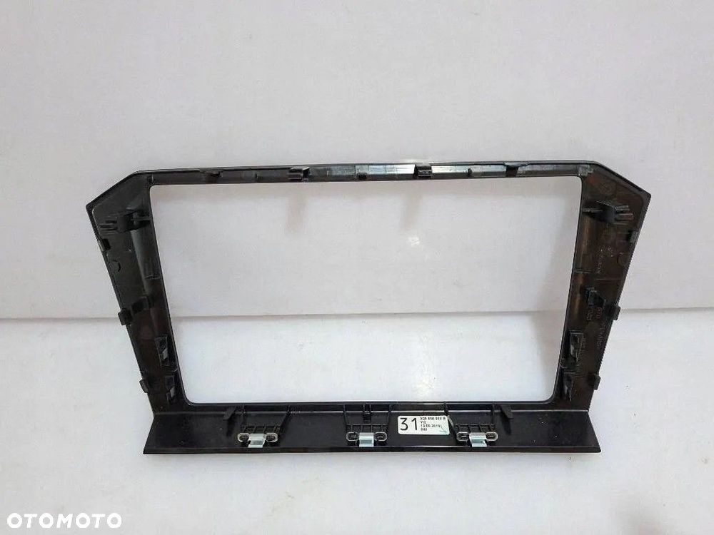 VW PASSAT B8 2019 Ramka dekor deski piano black 3G8858069B 3G1864263 - 4