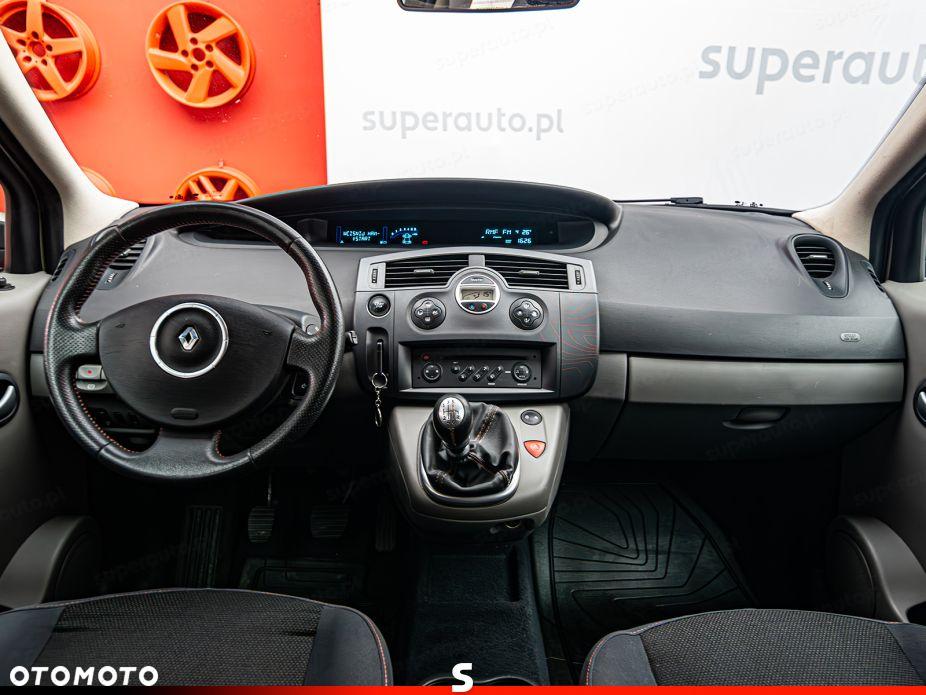 Renault Scenic - 10