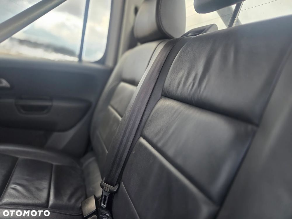 Volkswagen Amarok 2.0 BiTDI Autm - 17