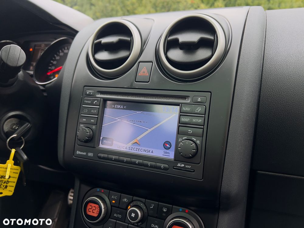 Nissan Qashqai 2.0 dCi DPF tekna - 12