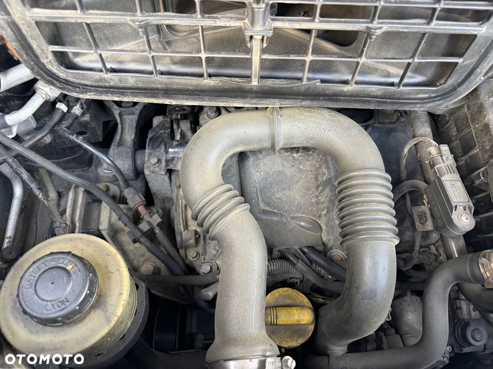 Opel Vivaro - 32