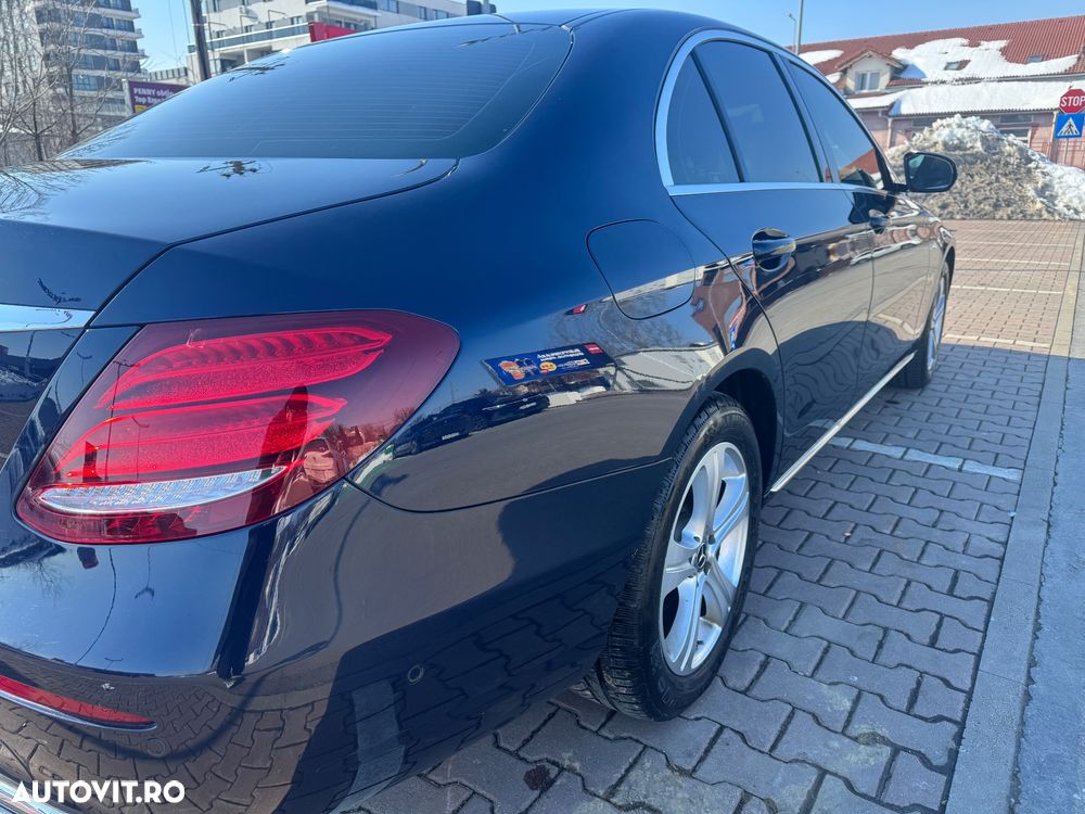 Mercedes-Benz E 220 d 4MATIC Aut. - 8