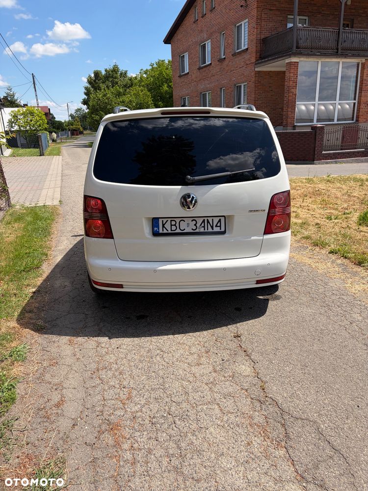 Volkswagen Touran 1.9 TDI DPF R-Line Edition - 4
