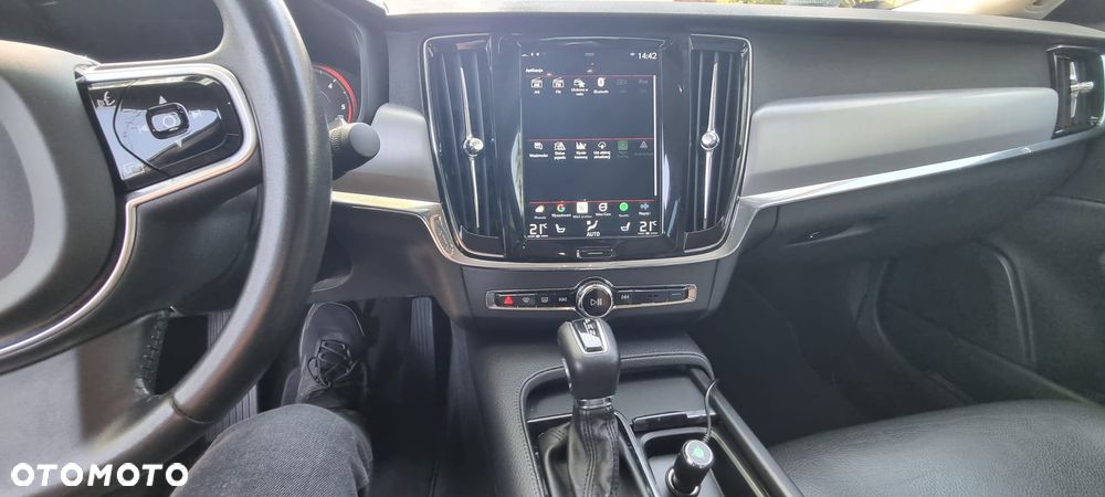 Volvo S90 D4 Momentum - 11