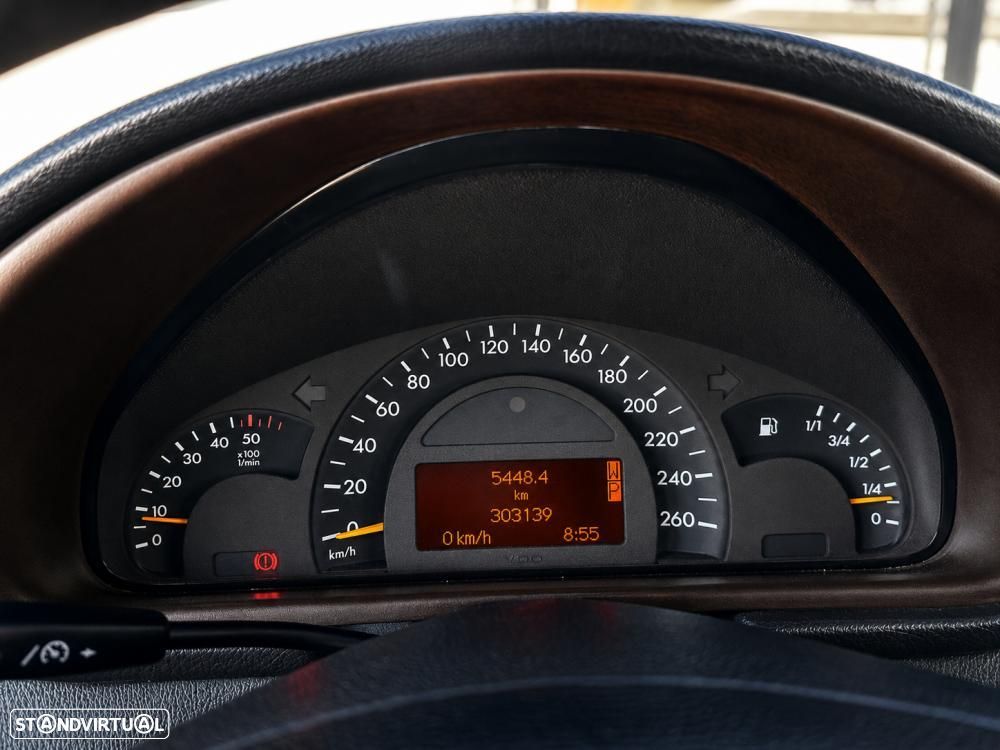 Mercedes-Benz C 220 - 24
