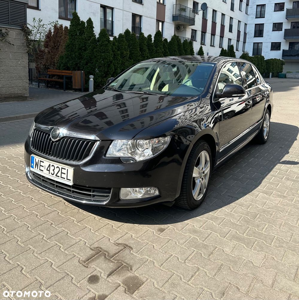 Skoda Superb 1.8 TSI Elegance DSG - 7