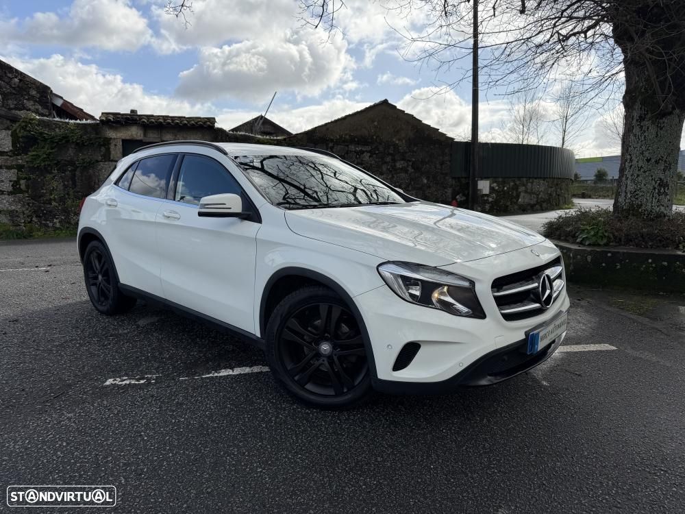 Mercedes-Benz GLA 180 d 7G-DCT Urban - 2