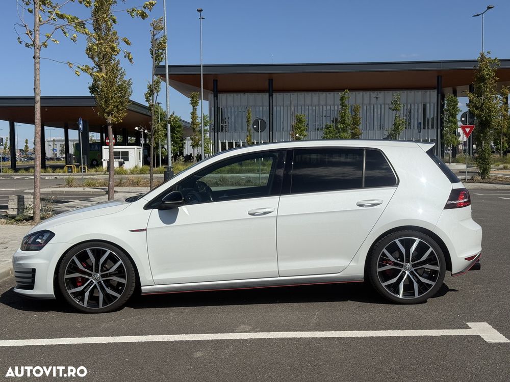 Volkswagen Golf 2.0 TSI BMT DSG GTI Performance - 5