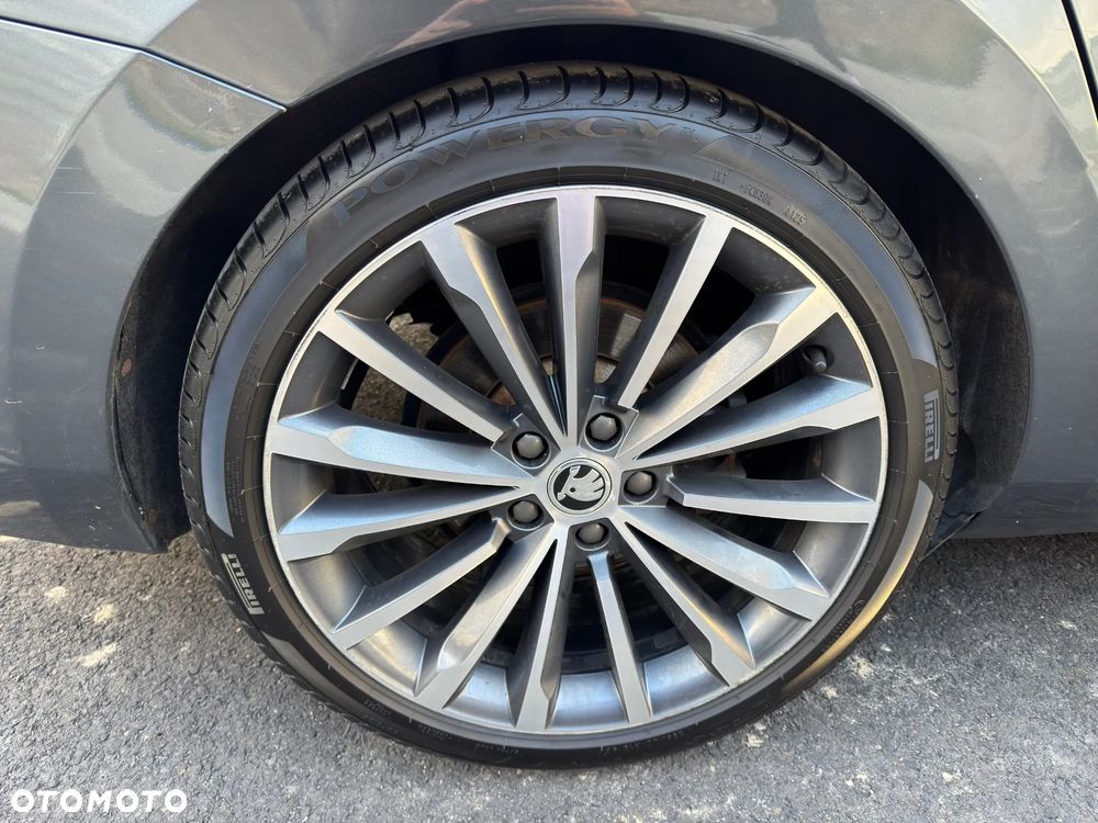 Skoda Superb 1.8 TSI L&K DSG - 15