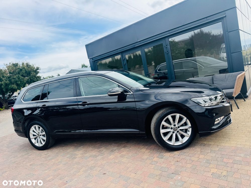 Volkswagen Passat - 23